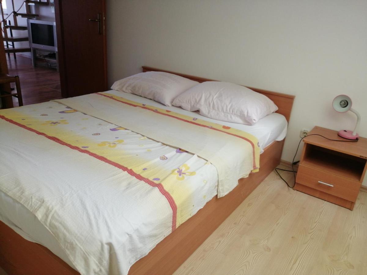 Lea Apartment Rovinj Bagian luar foto